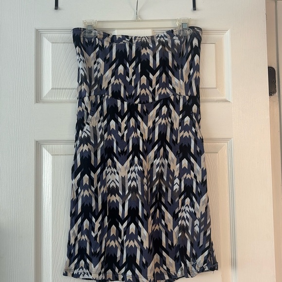 Volcom sundress - Picture 1 of 3